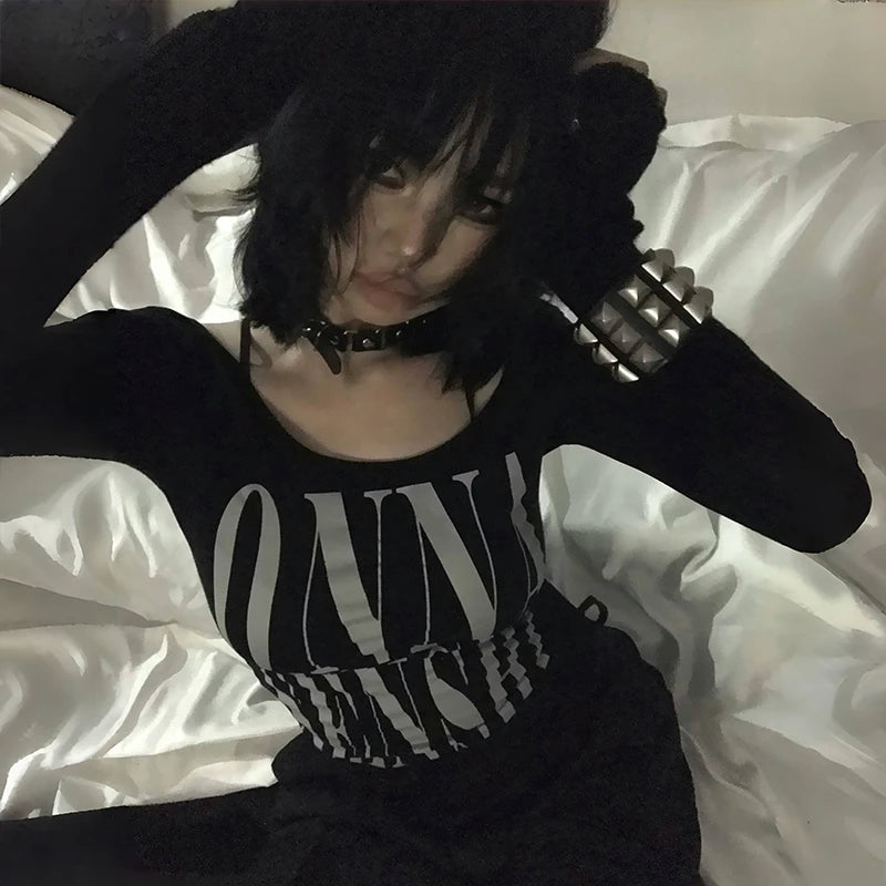 Karrcat Grunge Aesthetics Letter Print Crop Top Trashy Y2k Style Long Sleeve T-shirt Gothic Black Irregular Tops Vintage Punk