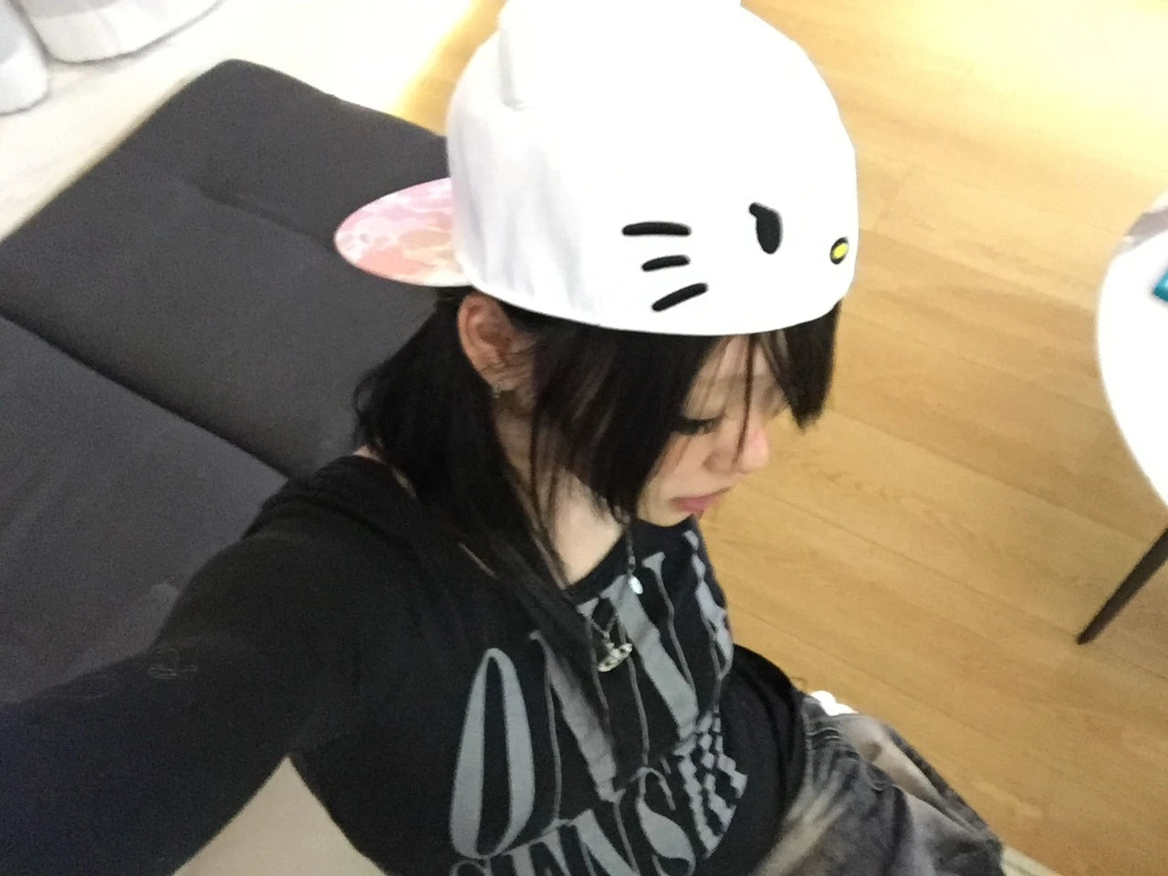 Karrcat Grunge Aesthetics Letter Print Crop Top Trashy Y2k Style Long Sleeve T-shirt Gothic Black Irregular Tops Vintage Punk