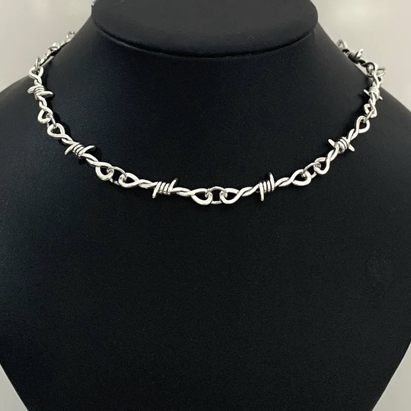 Small Wire Brambles Iron Black Choker Necklace Women Hip-hop Gothic Punk Style Barbed Wire Little Thorns Chain Choker Gifts