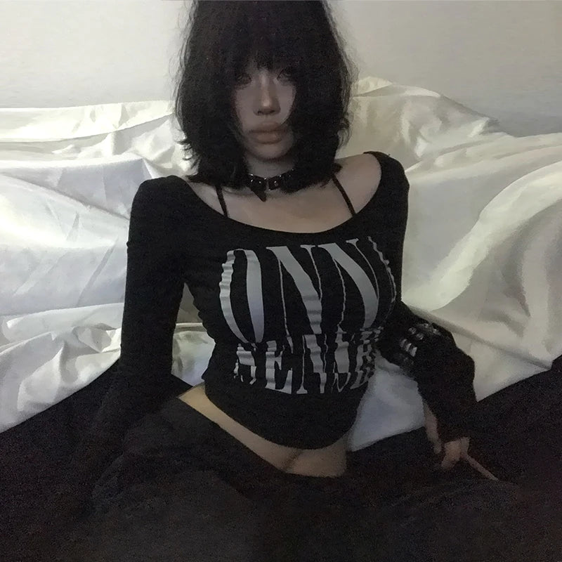 Karrcat Grunge Aesthetics Letter Print Crop Top Trashy Y2k Style Long Sleeve T-shirt Gothic Black Irregular Tops Vintage Punk